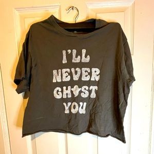 Grey graphic tee crop top